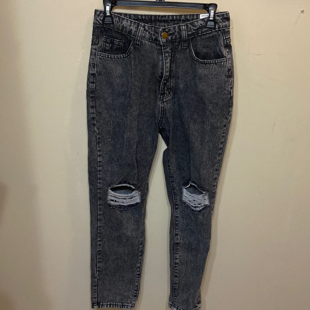 Grey ripped mom jeans